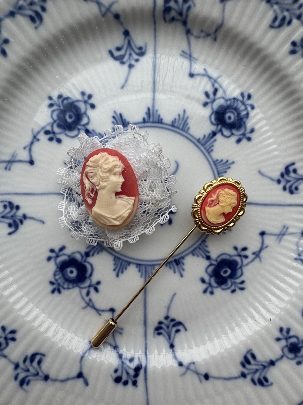 Vintage Coquette Cameo Brooch & Stick Pin Bundle Set